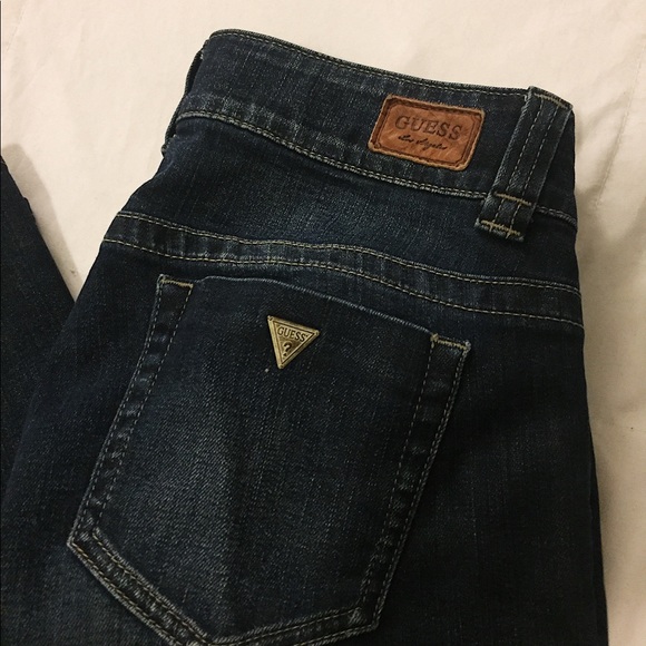 GUESS Jeans - Picture 2 of 3